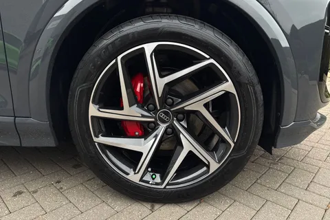 Audi Q6 E-Tron 100kWh Edition 1 Sportback Auto quattro 5dr Thumbnail #10