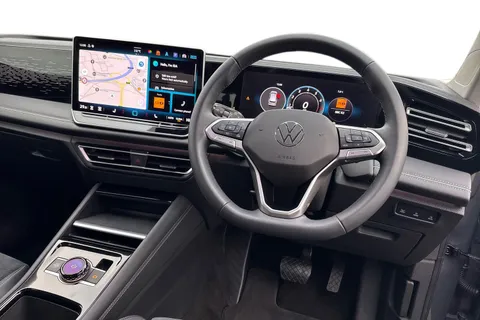 YS25UFA Volkswagen Tiguan 1.5 eTSI 150 Elegance 5dr DSG Thumbnail #12