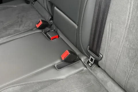 YS25UFA Volkswagen Tiguan 1.5 eTSI 150 Elegance 5dr DSG Thumbnail #32