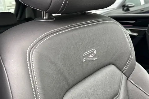 YN75WJU Volkswagen Touareg 3.0 V6 TDI 4Motion 286 Black Edition 5dr Tip Auto, **TOW BAR** Thumbnail #34