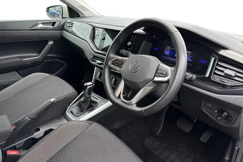 YS25CGU Volkswagen Polo 1.0 TSI Match 5dr DSG, **PRIVACY GLASS** Thumbnail #13