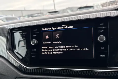 YS25CGU Volkswagen Polo 1.0 TSI Match 5dr DSG, **PRIVACY GLASS** Thumbnail #16