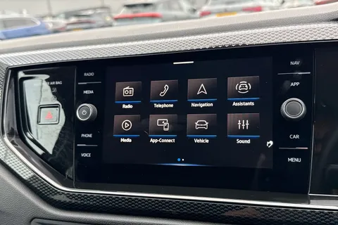 YS25CGU Volkswagen Polo 1.0 TSI Match 5dr DSG, **PRIVACY GLASS** Thumbnail #35