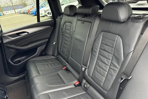 YL67NVE BMW X3 3.0 30d M Sport Auto xDrive Euro 6 (s/s) 5dr Thumbnail #18