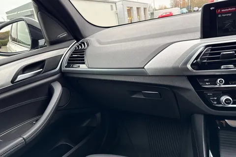 YL67NVE BMW X3 3.0 30d M Sport Auto xDrive Euro 6 (s/s) 5dr Thumbnail #19