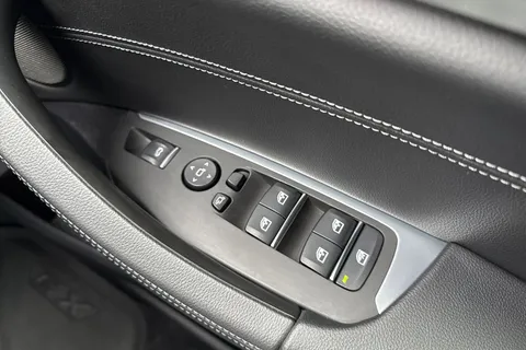 YL67NVE BMW X3 3.0 30d M Sport Auto xDrive Euro 6 (s/s) 5dr Thumbnail #44