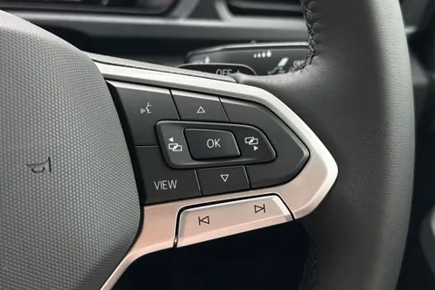 DF75XCL Volkswagen Caddy C20 Cargo Commerce Pro SWB 122 PS 2.0 TDI 7sp DSG - Nav/Rear Camera Thumbnail #40