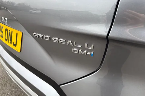 LD25ONJ BYD Seal U 1.5 DM-i 26.6kWh Comfort CVT Auto Euro 6 (s/s) 5dr Thumbnail #32