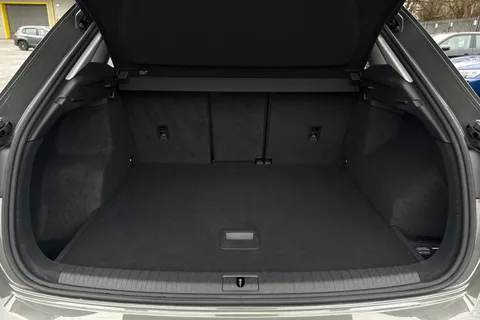 PF72CVS Audi Q3 Technik 35 TFSI  150 PS S tronic Thumbnail #7