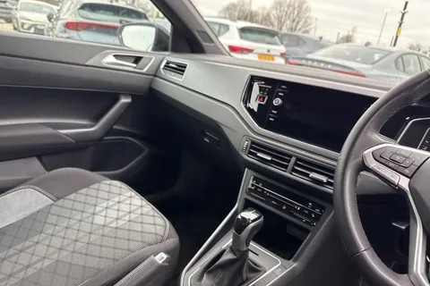 YS25WHP Volkswagen Polo 1.0 TSI 115 Black Edition 5dr DSG, **REAR VIEW CAMERA** Thumbnail #19