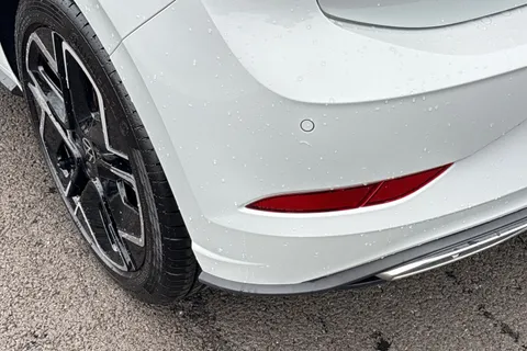 YS25WHP Volkswagen Polo 1.0 TSI 115 Black Edition 5dr DSG, **REAR VIEW CAMERA** Thumbnail #25