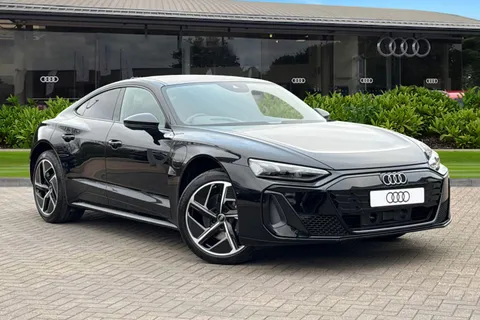  Audi e-tron GT 105kWh Auto quattro 4dr Thumbnail #2