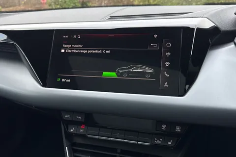  Audi e-tron GT 105kWh Auto quattro 4dr Thumbnail #34