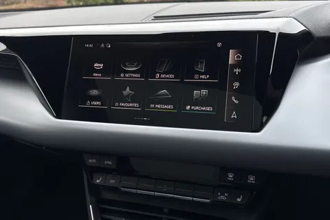  Audi e-tron GT 105kWh Auto quattro 4dr Thumbnail #40