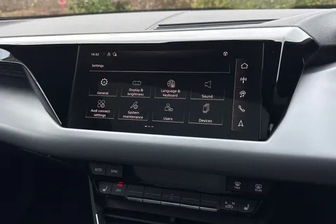  Audi e-tron GT 105kWh Auto quattro 4dr Thumbnail #41