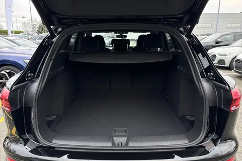  Audi Q6 E-Tron 100kWh Edition 1 Auto quattro 5dr Thumbnail #7