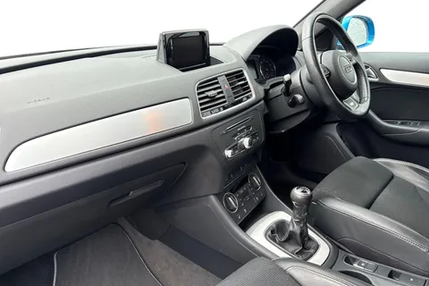 PE18UFH Audi Q3 2.0 TDI S line Edition Euro 6 (s/s) 5dr Thumbnail #15