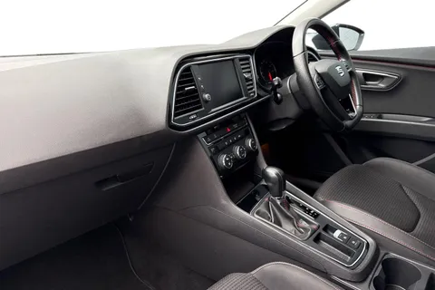 EY67NKA SEAT Leon 1.4 EcoTSI 150 FR Technology 5dr DSG Thumbnail #15