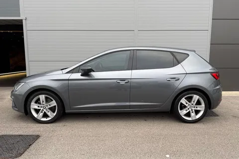 EY67NKA SEAT Leon 1.4 EcoTSI 150 FR Technology 5dr DSG Thumbnail #33