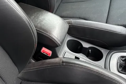 PE18UFH Audi Q3 2.0 TDI S line Edition Euro 6 (s/s) 5dr Thumbnail #41