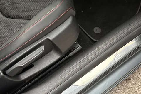 EY67NKA SEAT Leon 1.4 EcoTSI 150 FR Technology 5dr DSG Thumbnail #44