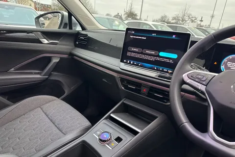 YS25FWK Volkswagen Tiguan 1.5 eTSI 150 Match 5dr DSG Thumbnail #19