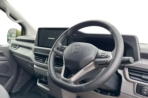 DC75CZM Volkswagen Transporter T28 Panel Van Commerce Pro SWB 150 PS 2.0 TDI 8sp Automatic - 19' Alloys Thumbnail #13