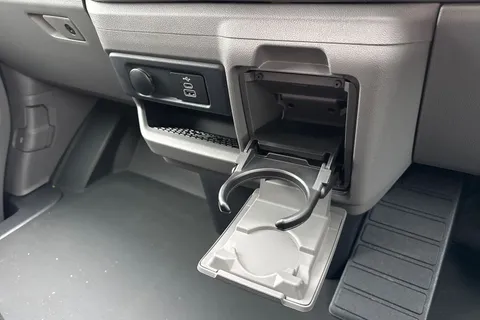 DC75CZM Volkswagen Transporter T28 Panel Van Commerce Pro SWB 150 PS 2.0 TDI 8sp Automatic - 19' Alloys Thumbnail #22