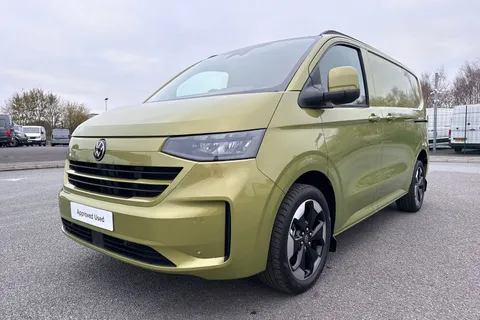 DC75CZM Volkswagen Transporter T28 Panel Van Commerce Pro SWB 150 PS 2.0 TDI 8sp Automatic - 19' Alloys Thumbnail #27