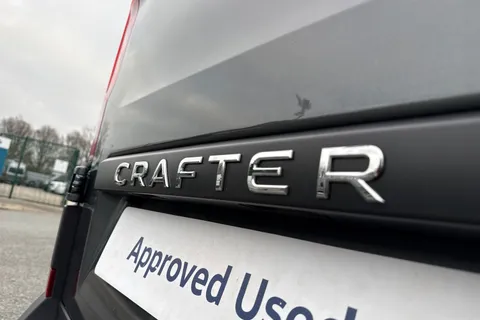 DC75AVO Volkswagen Crafter CR35 Panel van Commerce Plus LWB 140 PS 2.0 TDI 6sp Manual FWD - MY25/Rear Thumbnail #30