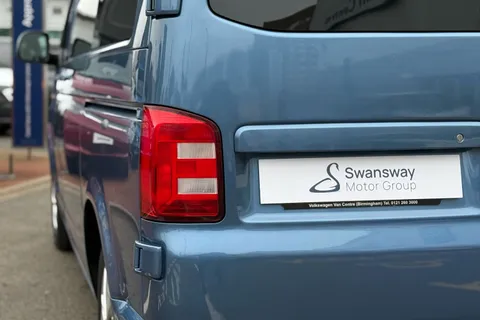 BV67FWR Volkswagen Transporter 2.0 TDI BMT 102 Highline 4 Berth Camper Conversion Euro 6 Thumbnail #34