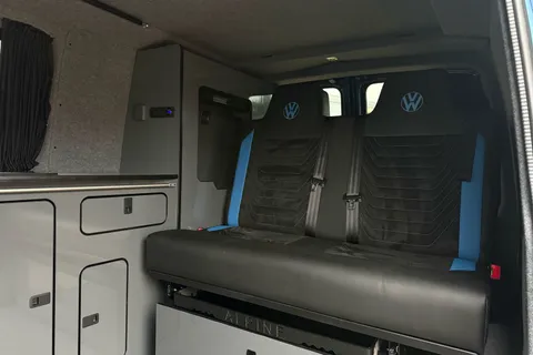 BV67FWR Volkswagen Transporter 2.0 TDI BMT 102 Highline 4 Berth Camper Conversion Euro 6 Thumbnail #38