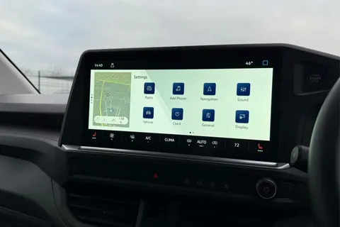 DC75CZM Volkswagen Transporter T28 Panel Van Commerce Pro SWB 150 PS 2.0 TDI 8sp Automatic - 19' Alloys Thumbnail #46