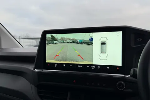 DC75CZM Volkswagen Transporter T28 Panel Van Commerce Pro SWB 150 PS 2.0 TDI 8sp Automatic - 19' Alloys Thumbnail #51