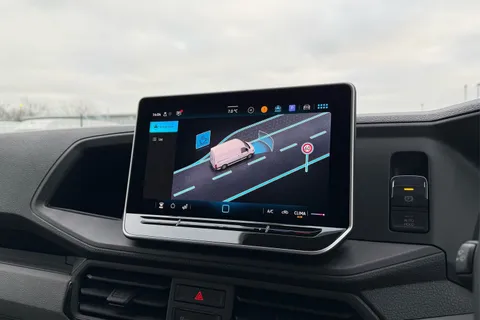 DC75AVO Volkswagen Crafter CR35 Panel van Commerce Plus LWB 140 PS 2.0 TDI 6sp Manual FWD - MY25/Rear Thumbnail #54