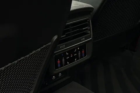  Audi RS Q8 4.0 TFSI V8 Performance Carbon Vorsprung Tiptronic quattro Euro 6 (s/s) 5dr Thumbnail #28