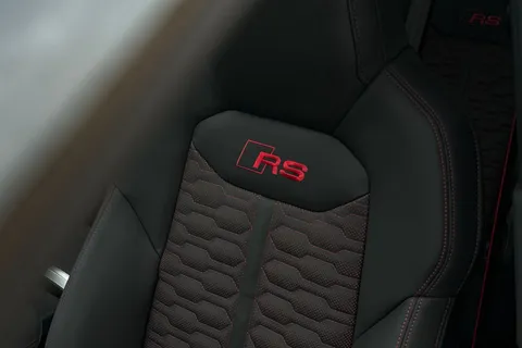  Audi RS Q8 4.0 TFSI V8 Performance Carbon Vorsprung Tiptronic quattro Euro 6 (s/s) 5dr Thumbnail #30