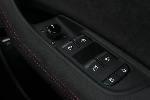  Audi RS Q8 4.0 TFSI V8 Performance Carbon Vorsprung Tiptronic quattro Euro 6 (s/s) 5dr Thumbnail #40