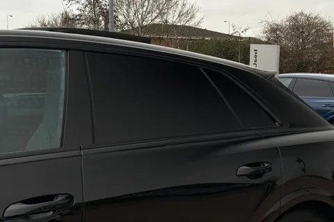  Audi RS Q8 4.0 TFSI V8 Performance Carbon Vorsprung Tiptronic quattro Euro 6 (s/s) 5dr Thumbnail #52