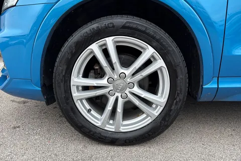 12 of 62 for Audi Q3 2.0 TDI S line Edition Euro 6 (s/s) 5dr