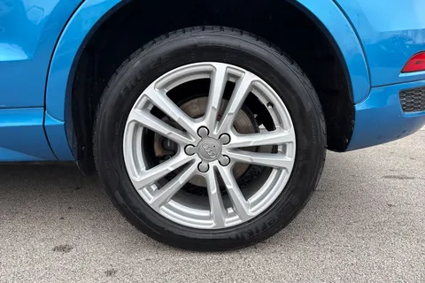 13 of 62 for Audi Q3 2.0 TDI S line Edition Euro 6 (s/s) 5dr