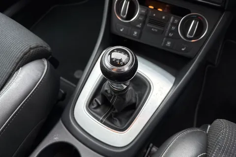 23 of 62 for Audi Q3 2.0 TDI S line Edition Euro 6 (s/s) 5dr