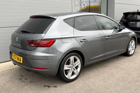 EY67NKA SEAT Leon 1.4 EcoTSI FR Technology DSG Euro 6 (s/s) 5dr Thumbnail #28