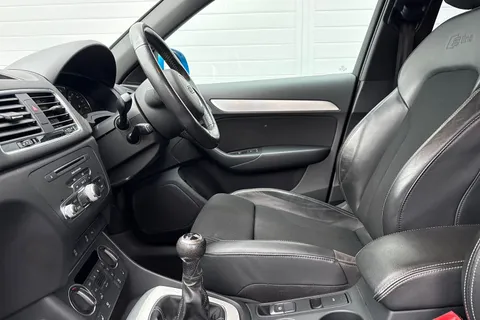 36 of 62 for Audi Q3 2.0 TDI S line Edition Euro 6 (s/s) 5dr