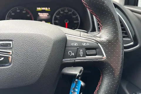 EY67NKA SEAT Leon 1.4 EcoTSI FR Technology DSG Euro 6 (s/s) 5dr Thumbnail #59