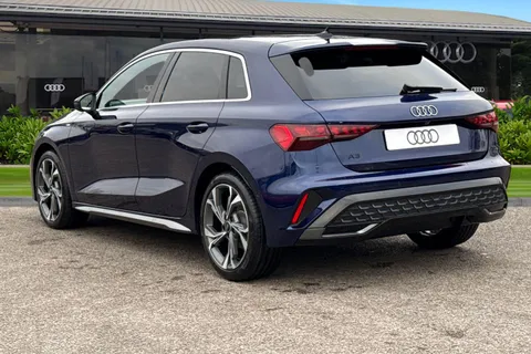  Audi A3 1.5 TFSI 150 S Line 5dr S Tronic Thumbnail #2