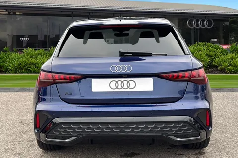  Audi A3 1.5 TFSI 150 S Line 5dr S Tronic Thumbnail #4