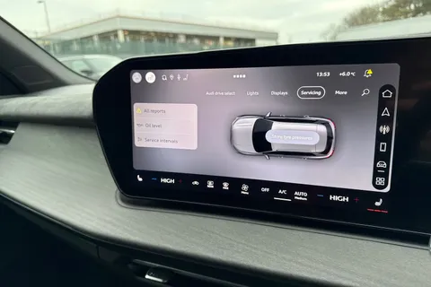  Audi Q3 1.5 TFSI Edition 1 S Tronic Euro 6 (s/s) 5dr Thumbnail #40