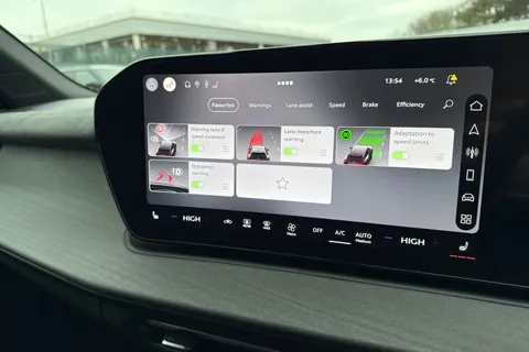  Audi Q3 1.5 TFSI Edition 1 S Tronic Euro 6 (s/s) 5dr Thumbnail #42