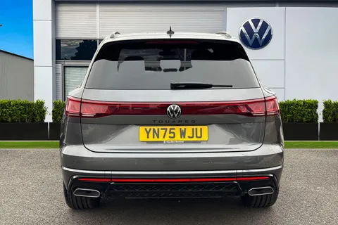 YN75WJU Volkswagen Touareg 3.0 V6 TDI 4Motion 286 Black Edition 5dr Tip Auto, *TOW BAR, ALL WHEEL STEE Thumbnail #5
